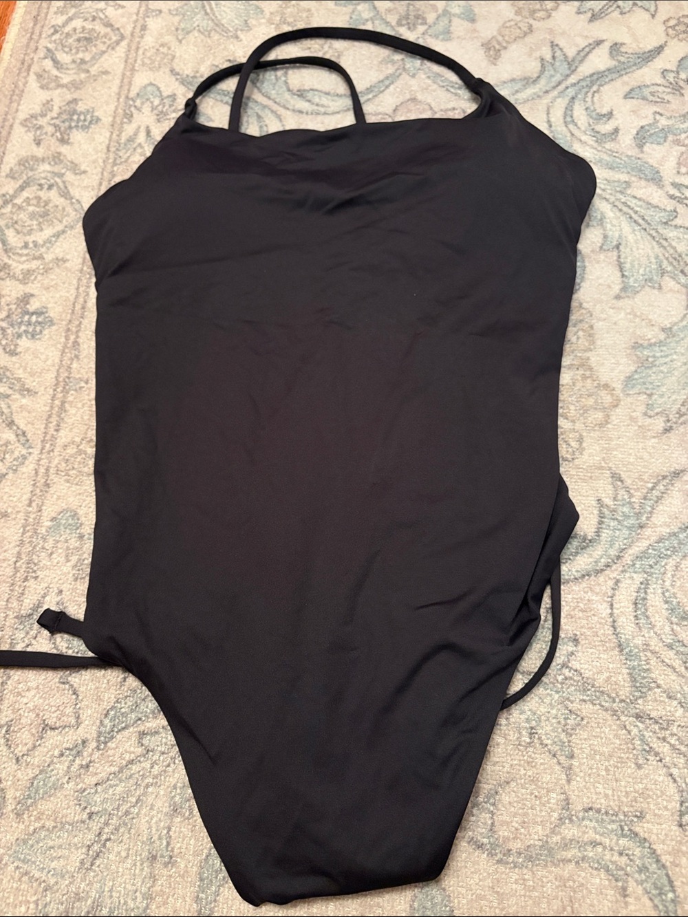 Everlane Renew swimsuit size M